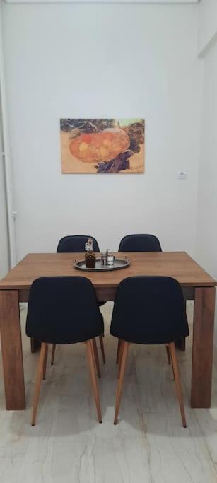 Comfort Apartment In The City Каламата Екстериор снимка